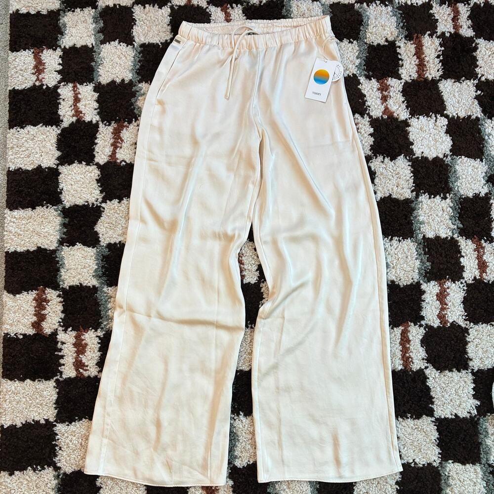 Vuori Nova Satin Cream Wide Leg Pull On Pants Size M